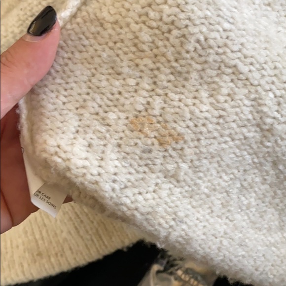 VINCE SWEATER. - Picture 6 of 7